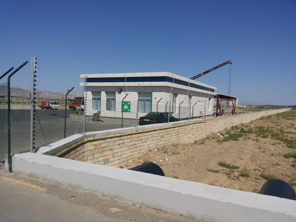 فنس الکتریکی