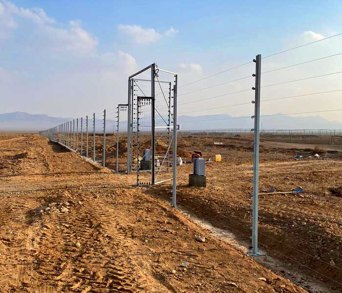 پارک ملی خارتوران-فنس الکتریکی